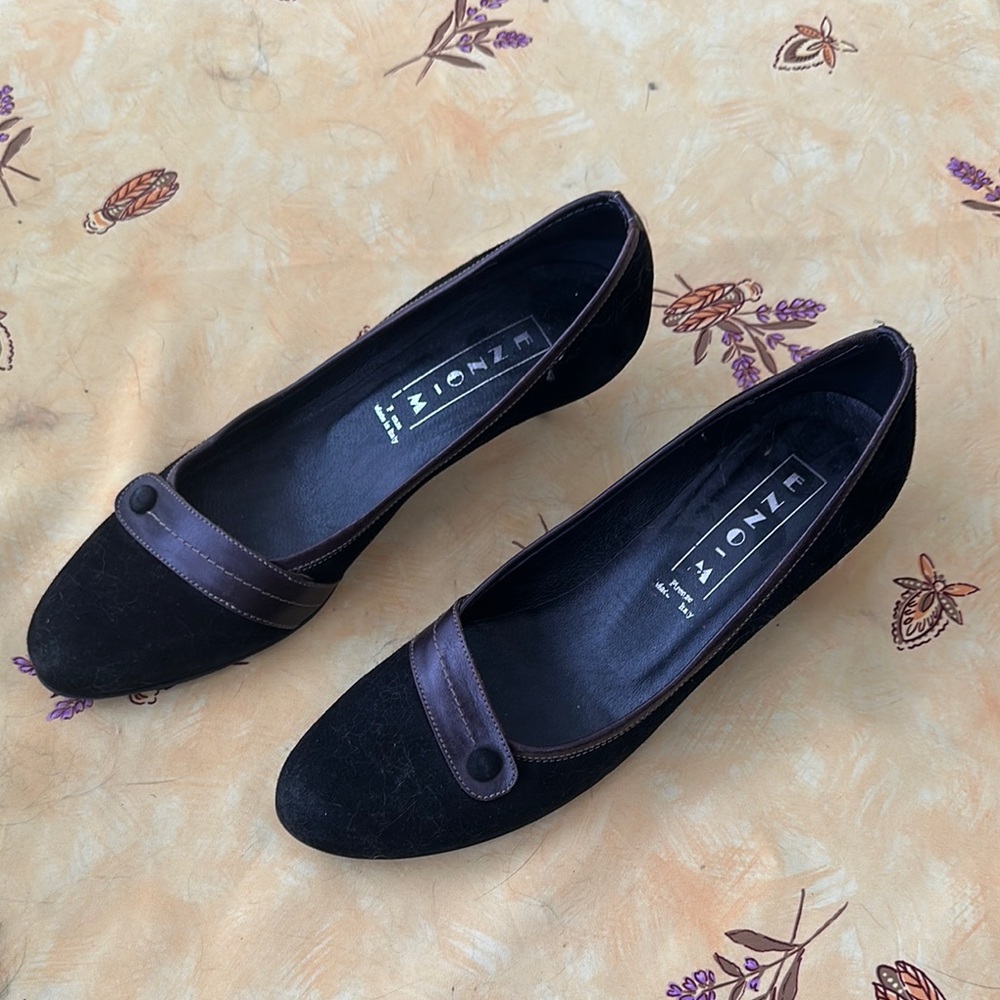 Enzo Brown low healed shoes made in Firenze Italy